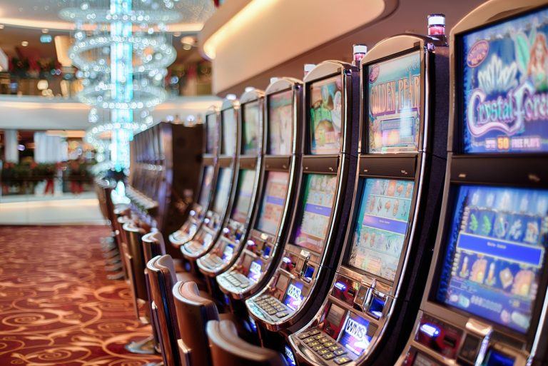 Five reasons online gambling slots are superior to the traditional game
